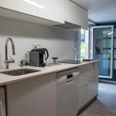 Quiet Casa Ee Апартаменты *